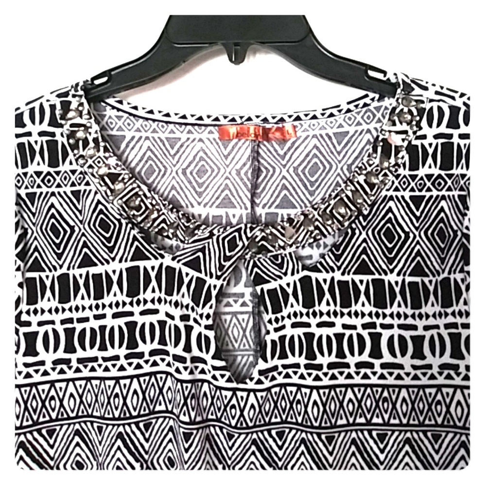 Tunic blouse (black & white)